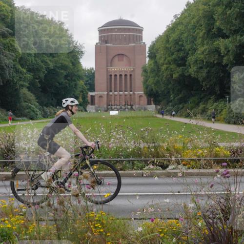 14.09.2025 - Stadtparktriathlon Michael Burmester http://msf.ph/oto/8903446 14.09.2025 10:31:49 Radfahren 526, 626, 647, 657 meine-sportfotos.de