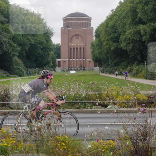 14.09.2025 - Stadtparktriathlon Michael Burmester http://msf.ph/oto/8903452 14.09.2025 10:32:14 Radfahren 654, 716, 763 meine-sportfotos.de