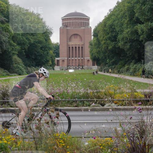 14.09.2025 - Stadtparktriathlon Michael Burmester http://msf.ph/oto/8903488 14.09.2025 10:35:44 Radfahren 629, 767, 769 meine-sportfotos.de