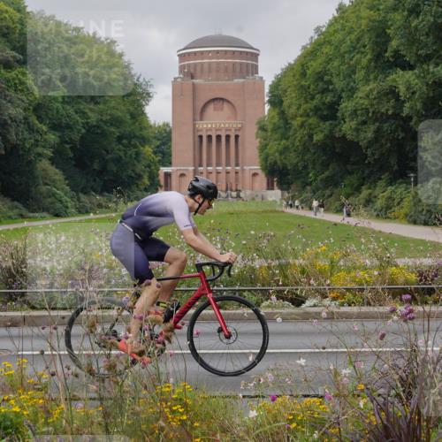 14.09.2025 - Stadtparktriathlon Michael Burmester http://msf.ph/oto/8903521 14.09.2025 10:37:28 Radfahren 535, 632, 685, 688, 702, 727, 743, 753 meine-sportfotos.de