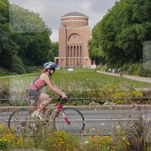 14.09.2025 - Stadtparktriathlon Michael Burmester http://msf.ph/oto/8903538 14.09.2025 10:38:18 Radfahren 705, 748, 750, 759, 763, 799, 800 meine-sportfotos.de
