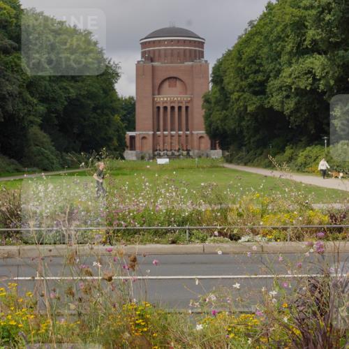 14.09.2025 - Stadtparktriathlon Michael Burmester http://msf.ph/oto/8903565 14.09.2025 10:39:16 Radfahren 515, 697, 732, 758, 786, 801 meine-sportfotos.de
