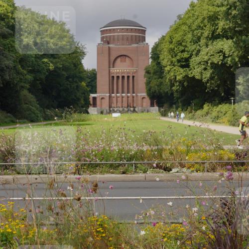 14.09.2025 - Stadtparktriathlon Michael Burmester http://msf.ph/oto/8903580 14.09.2025 10:40:09 Radfahren 647, 712, 740, 776 meine-sportfotos.de