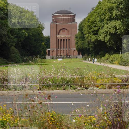 14.09.2025 - Stadtparktriathlon Michael Burmester http://msf.ph/oto/8903586 14.09.2025 10:40:13 Radfahren 712 meine-sportfotos.de