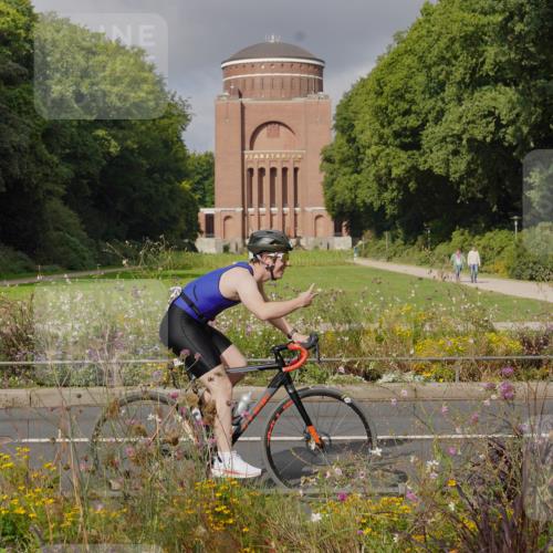 14.09.2025 - Stadtparktriathlon Michael Burmester http://msf.ph/oto/8903631 14.09.2025 10:41:12 Radfahren 746, 771, 778, 791 meine-sportfotos.de
