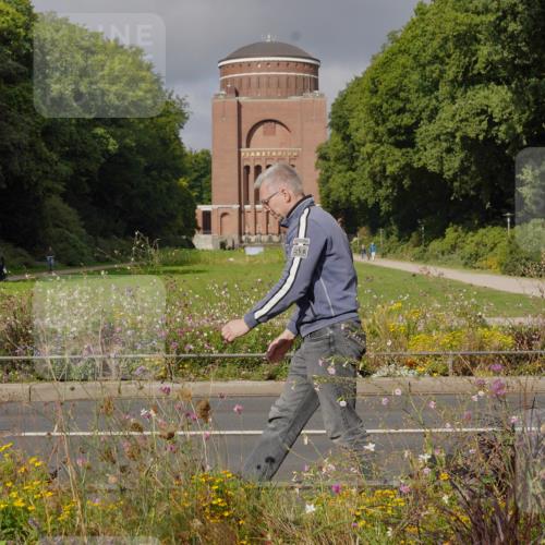 14.09.2025 - Stadtparktriathlon Michael Burmester http://msf.ph/oto/8903649 14.09.2025 10:41:45 Radfahren 683, 716, 755, 760, 774 meine-sportfotos.de