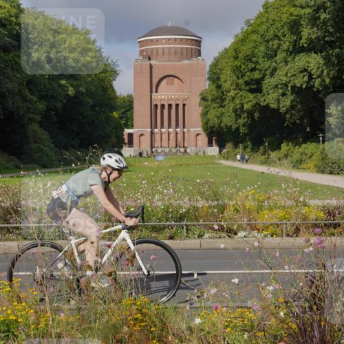14.09.2025 - Stadtparktriathlon Michael Burmester http://msf.ph/oto/8903714 14.09.2025 10:43:13 Radfahren 600, 663, 664 meine-sportfotos.de
