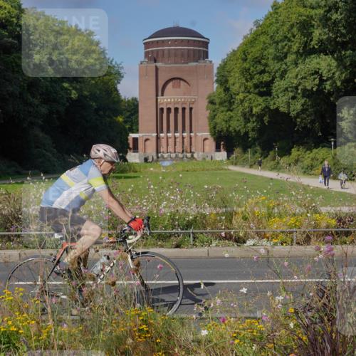 14.09.2025 - Stadtparktriathlon Michael Burmester http://msf.ph/oto/8903775 14.09.2025 10:46:56 Radfahren 636, 699, 732, 756, 815 meine-sportfotos.de