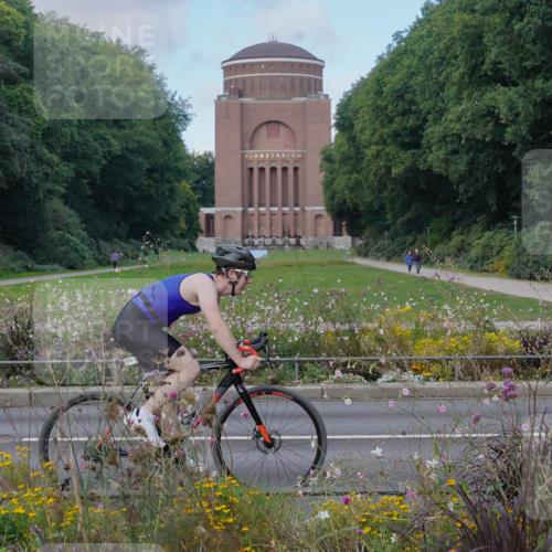 14.09.2025 - Stadtparktriathlon Michael Burmester http://msf.ph/oto/8903808 14.09.2025 10:48:58 Radfahren 558, 626, 746, 760, 771, 778, 802 meine-sportfotos.de