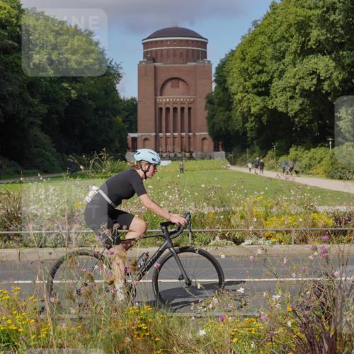 14.09.2025 - Stadtparktriathlon Michael Burmester http://msf.ph/oto/8903837 14.09.2025 10:50:33 Radfahren 676, 683, 698, 710, 739, 763 meine-sportfotos.de