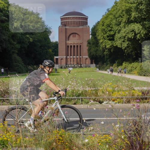 14.09.2025 - Stadtparktriathlon Michael Burmester http://msf.ph/oto/8903838 14.09.2025 10:50:37 Radfahren 676, 683, 710, 739, 753, 782 meine-sportfotos.de