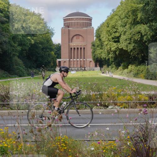14.09.2025 - Stadtparktriathlon Michael Burmester http://msf.ph/oto/8903853 14.09.2025 10:51:50 Radfahren 651, 693, 724, 727, 743, 750, 752, 775, 804 meine-sportfotos.de