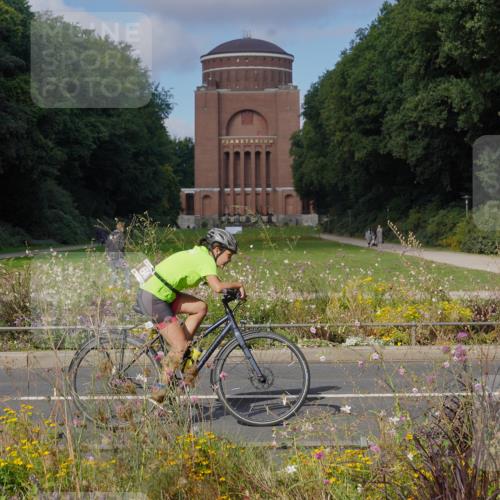 14.09.2025 - Stadtparktriathlon Michael Burmester http://msf.ph/oto/8903862 14.09.2025 10:52:13 Radfahren 661, 720, 759, 772, 785, 797, 799, 805, 806, 813 meine-sportfotos.de