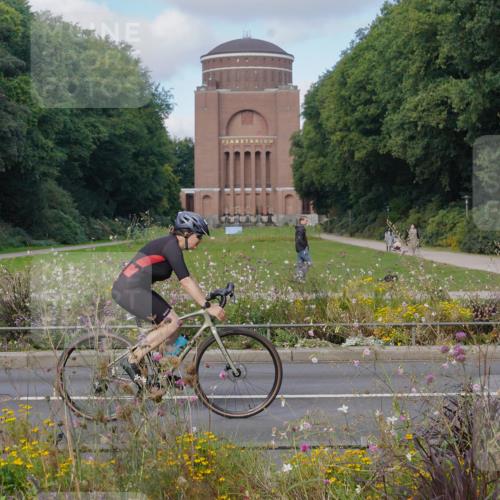 14.09.2025 - Stadtparktriathlon Michael Burmester http://msf.ph/oto/8903871 14.09.2025 10:52:29 Radfahren 633, 655, 663, 677, 748, 800 meine-sportfotos.de