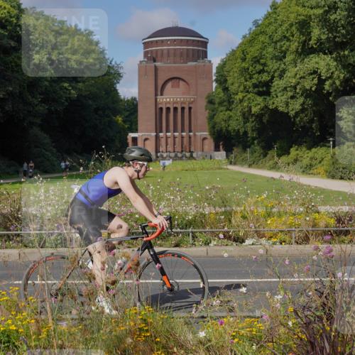 14.09.2025 - Stadtparktriathlon Michael Burmester http://msf.ph/oto/8903950 14.09.2025 10:56:36 Radfahren 763, 774, 776, 778, 788, 802, 803, 849 meine-sportfotos.de