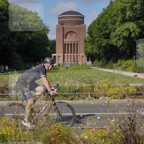 14.09.2025 - Stadtparktriathlon Michael Burmester http://msf.ph/oto/8903954 14.09.2025 10:56:45 Radfahren 697, 746, 755, 764, 767, 771, 774, 776, 783, 788, 807, 811, 914 meine-sportfotos.de