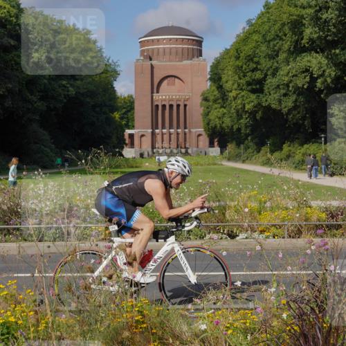 14.09.2025 - Stadtparktriathlon Michael Burmester http://msf.ph/oto/8903965 14.09.2025 10:57:01 Radfahren 782, 796, 798, 909 meine-sportfotos.de