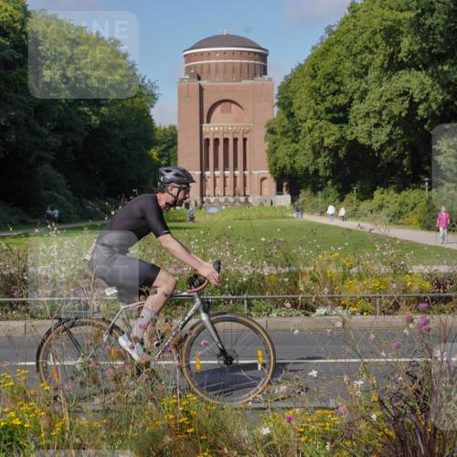 14.09.2025 - Stadtparktriathlon Michael Burmester http://msf.ph/oto/8904012 14.09.2025 10:59:22 Radfahren 748, 752, 775, 800, 813, 886, 889 meine-sportfotos.de