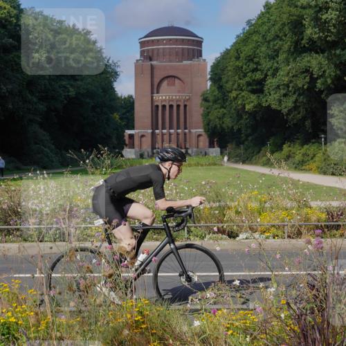14.09.2025 - Stadtparktriathlon Michael Burmester http://msf.ph/oto/8904092 14.09.2025 11:03:20 Radfahren 657, 708, 764, 782, 783, 788, 849, 877, 888 meine-sportfotos.de