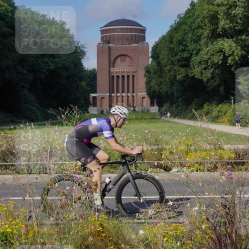 14.09.2025 - Stadtparktriathlon Michael Burmester http://msf.ph/oto/8904093 14.09.2025 11:03:24 Radfahren 657, 764, 782, 783, 788, 811, 849 meine-sportfotos.de