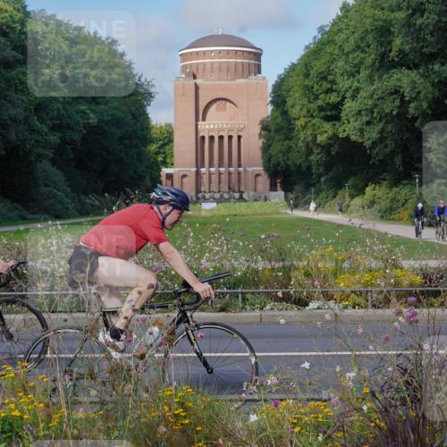 14.09.2025 - Stadtparktriathlon Michael Burmester http://msf.ph/oto/8904102 14.09.2025 11:03:45 Radfahren 740, 760, 765, 767, 781, 792, 798, 909 meine-sportfotos.de