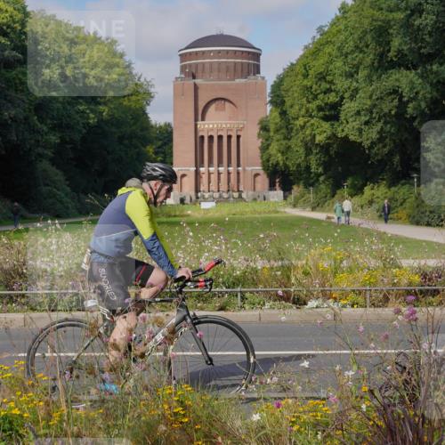 14.09.2025 - Stadtparktriathlon Michael Burmester http://msf.ph/oto/8904140 14.09.2025 11:05:30 Radfahren 796, 827, 837, 846, 850, 855, 872, 898 meine-sportfotos.de