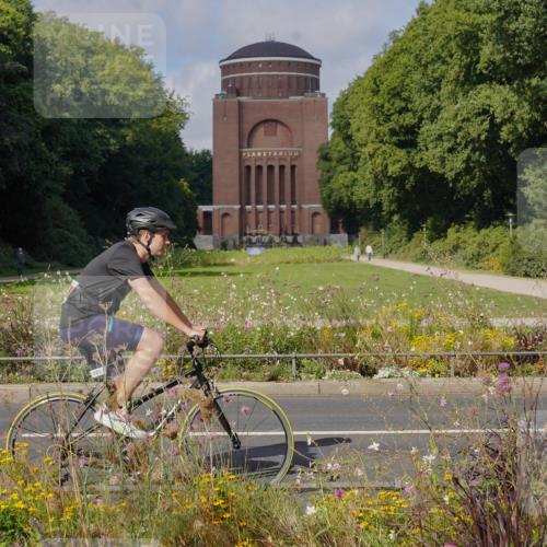 14.09.2025 - Stadtparktriathlon Michael Burmester http://msf.ph/oto/8904153 14.09.2025 11:06:22 Radfahren 791, 800, 873, 889, 917 meine-sportfotos.de