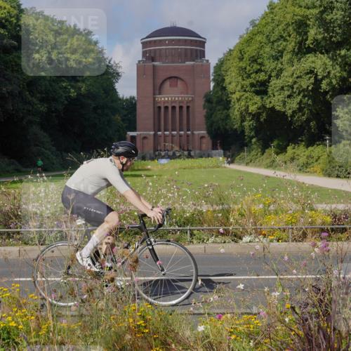 14.09.2025 - Stadtparktriathlon Michael Burmester http://msf.ph/oto/8904160 14.09.2025 11:06:39 Radfahren 748, 775, 777, 816, 820, 862 meine-sportfotos.de