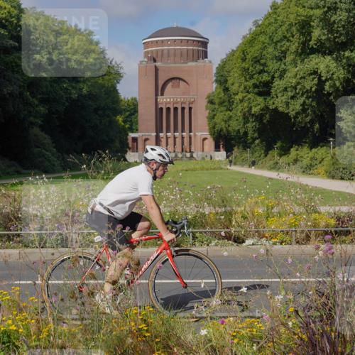 14.09.2025 - Stadtparktriathlon Michael Burmester http://msf.ph/oto/8904201 14.09.2025 11:08:58 Radfahren 787, 808, 843, 875, 876 meine-sportfotos.de