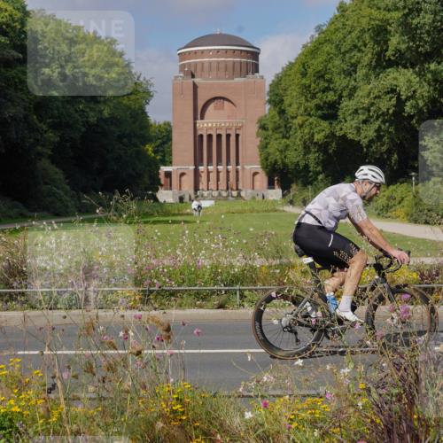 14.09.2025 - Stadtparktriathlon Michael Burmester http://msf.ph/oto/8904212 14.09.2025 11:09:42 Radfahren 724, 780, 790, 831, 900 meine-sportfotos.de