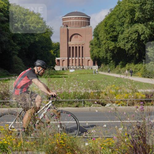 14.09.2025 - Stadtparktriathlon Michael Burmester http://msf.ph/oto/8904217 14.09.2025 11:10:07 Radfahren 762, 779, 797, 806, 868, 888 meine-sportfotos.de