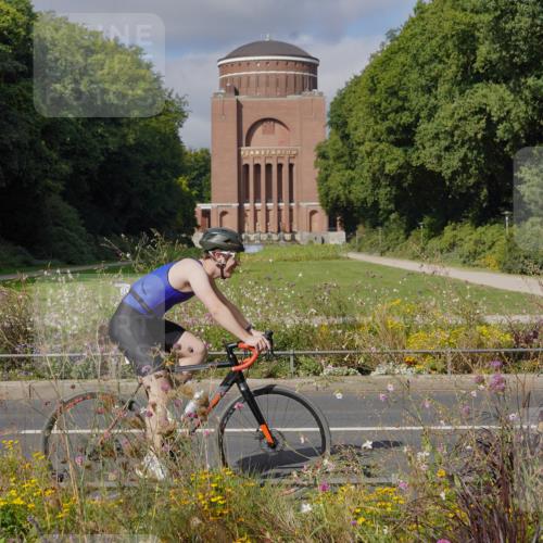 14.09.2025 - Stadtparktriathlon Michael Burmester http://msf.ph/oto/8904238 14.09.2025 11:11:53 Radfahren 754, 778, 826, 852, 919 meine-sportfotos.de