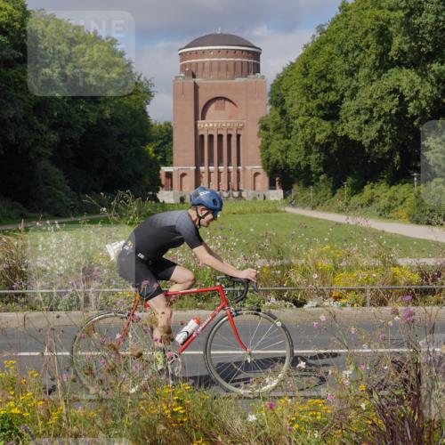 14.09.2025 - Stadtparktriathlon Michael Burmester http://msf.ph/oto/8904242 14.09.2025 11:12:03 Radfahren 754, 755, 765, 771, 802, 852, 905, 919 meine-sportfotos.de