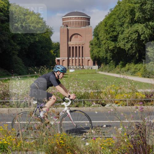 14.09.2025 - Stadtparktriathlon Michael Burmester http://msf.ph/oto/8904246 14.09.2025 11:12:12 Radfahren 734, 774, 801, 803, 835, 905 meine-sportfotos.de