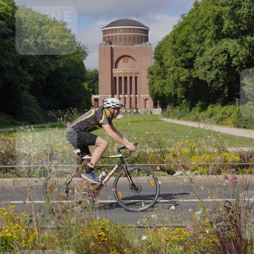 14.09.2025 - Stadtparktriathlon Michael Burmester http://msf.ph/oto/8904251 14.09.2025 11:12:19 Radfahren 734, 746, 774, 801, 803, 807, 818, 835, 846 meine-sportfotos.de