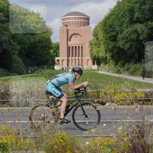 14.09.2025 - Stadtparktriathlon Michael Burmester http://msf.ph/oto/8904322 14.09.2025 11:16:49 Radfahren 823, 849, 888 meine-sportfotos.de