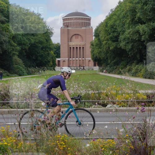 14.09.2025 - Stadtparktriathlon Michael Burmester http://msf.ph/oto/8904350 14.09.2025 11:18:53 Radfahren 826, 852, 919, 996, 1006 meine-sportfotos.de