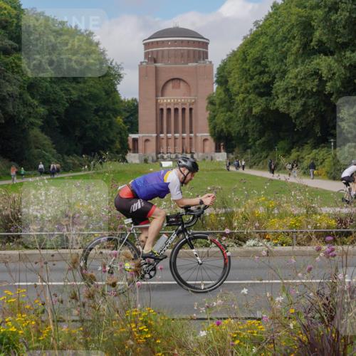 14.09.2025 - Stadtparktriathlon Michael Burmester http://msf.ph/oto/8904410 14.09.2025 11:22:15 Radfahren 842, 855, 929, 952, 964, 972, 997, 1007, 1014 meine-sportfotos.de