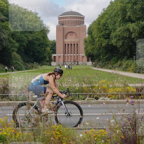 14.09.2025 - Stadtparktriathlon Michael Burmester http://msf.ph/oto/8904456 14.09.2025 11:24:19 Radfahren 894, 968, 980 meine-sportfotos.de