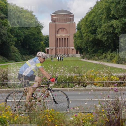 14.09.2025 - Stadtparktriathlon Michael Burmester http://msf.ph/oto/8904460 14.09.2025 11:24:48 Radfahren 756, 950, 962, 967 meine-sportfotos.de