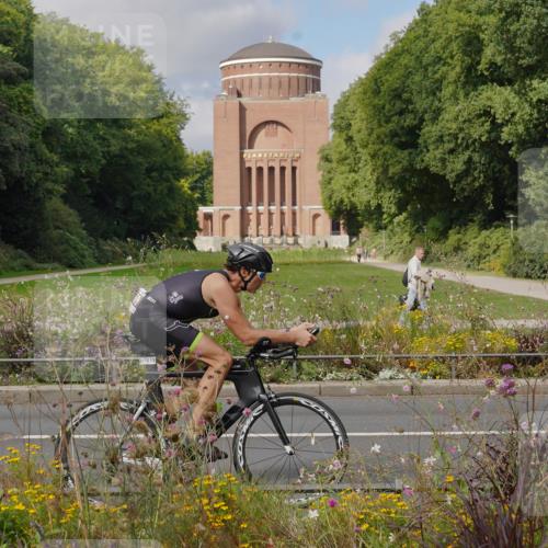 14.09.2025 - Stadtparktriathlon Michael Burmester http://msf.ph/oto/8904499 14.09.2025 11:27:37 Radfahren 841, 859, 889, 917, 1020 meine-sportfotos.de