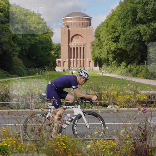 14.09.2025 - Stadtparktriathlon Michael Burmester http://msf.ph/oto/8904500 14.09.2025 11:27:41 Radfahren 833, 841, 859, 872, 889, 917, 944, 990, 1016, 1020 meine-sportfotos.de