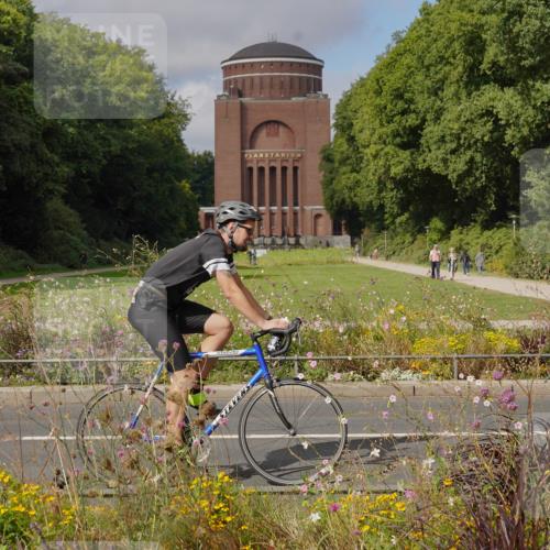 14.09.2025 - Stadtparktriathlon Michael Burmester http://msf.ph/oto/8904515 14.09.2025 11:28:30 Radfahren 861, 975 meine-sportfotos.de
