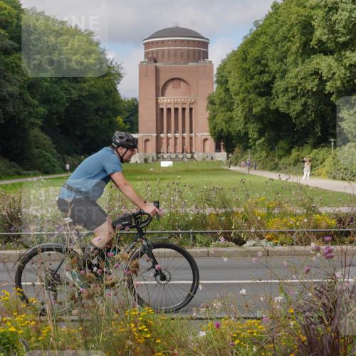 14.09.2025 - Stadtparktriathlon Michael Burmester http://msf.ph/oto/8904530 14.09.2025 11:29:53 Radfahren 891, 949, 981 meine-sportfotos.de