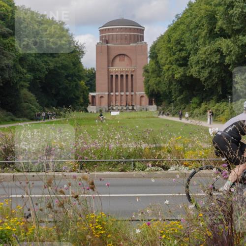 14.09.2025 - Stadtparktriathlon Michael Burmester http://msf.ph/oto/8904543 14.09.2025 11:30:37 Radfahren 822, 829, 850, 855, 952, 960, 1014 meine-sportfotos.de