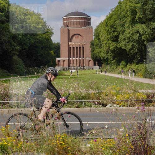 14.09.2025 - Stadtparktriathlon Michael Burmester http://msf.ph/oto/8904586 14.09.2025 11:33:06 Radfahren 843, 970 meine-sportfotos.de