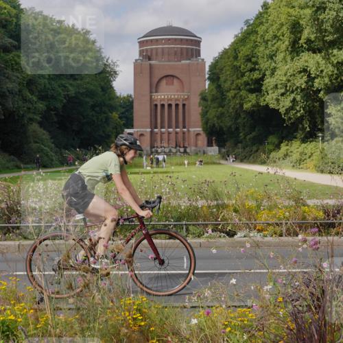 14.09.2025 - Stadtparktriathlon Michael Burmester http://msf.ph/oto/8904614 14.09.2025 11:35:05 Radfahren 924, 961, 985, 1012, 1082 meine-sportfotos.de