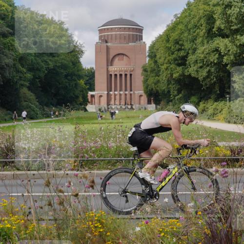 14.09.2025 - Stadtparktriathlon Michael Burmester http://msf.ph/oto/8904658 14.09.2025 11:37:46 Radfahren 981, 984, 1026, 1039, 1043, 1054, 1107 meine-sportfotos.de