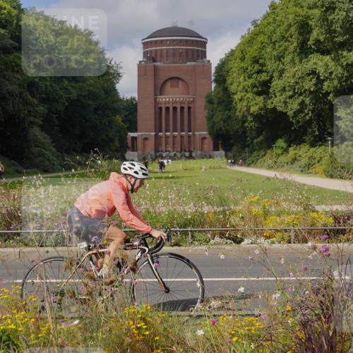 14.09.2025 - Stadtparktriathlon Michael Burmester http://msf.ph/oto/8904673 14.09.2025 11:38:33 Radfahren 828, 939, 955, 1078 meine-sportfotos.de