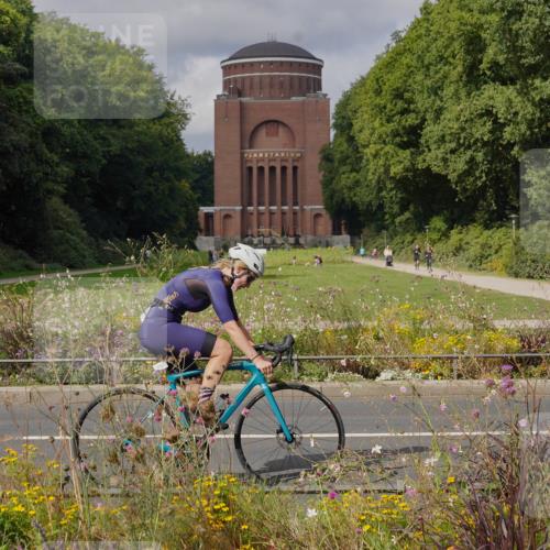 14.09.2025 - Stadtparktriathlon Michael Burmester http://msf.ph/oto/8904722 14.09.2025 11:40:54 Radfahren 958, 978, 1006, 1036, 1071, 1098 meine-sportfotos.de